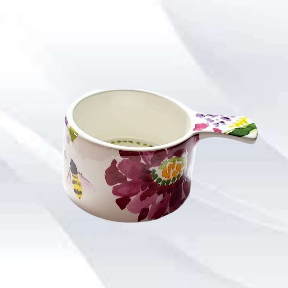 TAG ~ Floral Measuring Cups and Bowl Set